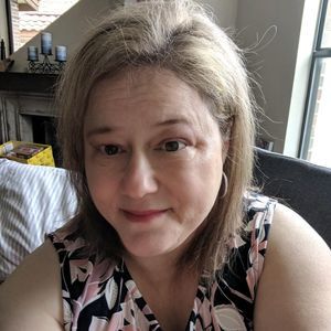 Meet your Posher, Angie